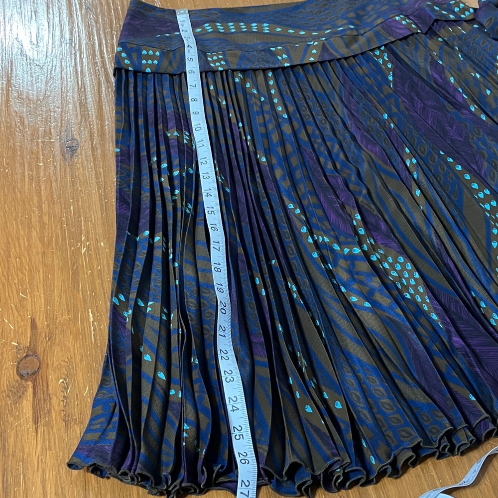 Salvatore Ferragamo Blue and Brown and Purple A-Line Skirt Size 12. 100% Silk. - Picture 3 of 10